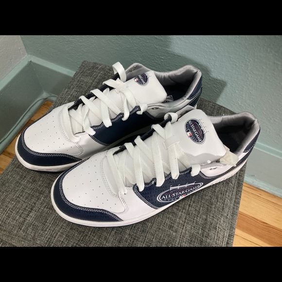 Reebok 2008 MLM All Star Shoes - Picture 2 of 7